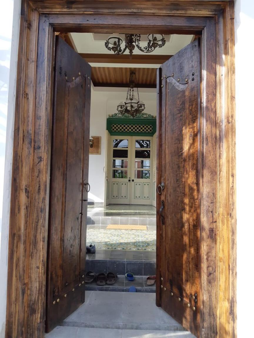 Rumah Jawa Guest House Yogyakarta Ngoại thất bức ảnh